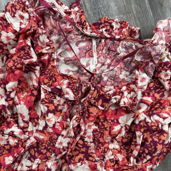Free People Tops - Free People Women's Small Cropped Top Blouse Ruffle Collar Floral 100% Viscose